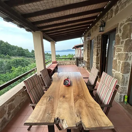 Stone Villa With Sea View *