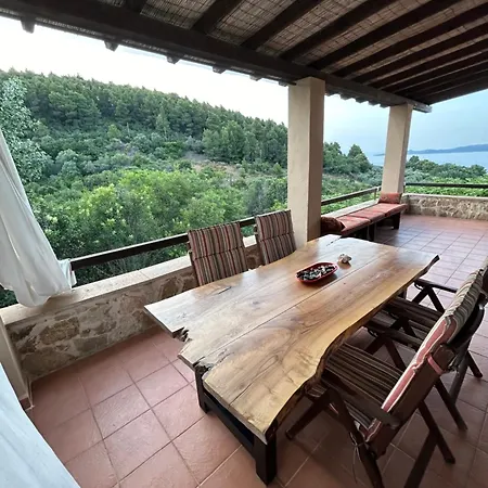 Stone Villa With Sea View Летний дом Неа-Рода