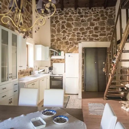 Venkovský dům Stone