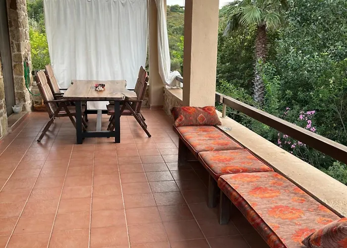 Stone Εξοχικό σπίτι *