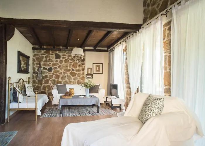 Stone Hétvégi ház Néa Róda